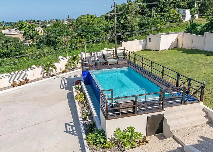 Hospitality Expert Cb3 Pool Chef